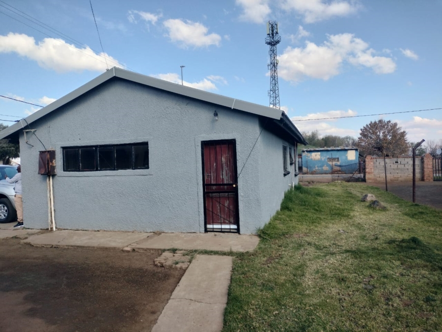3 Bedroom Property for Sale in Sechaba Mahobeville Free State